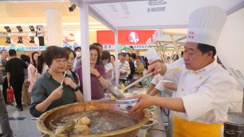 「天水麻辣燙」「蘭州牛肉麵」火到天津衛